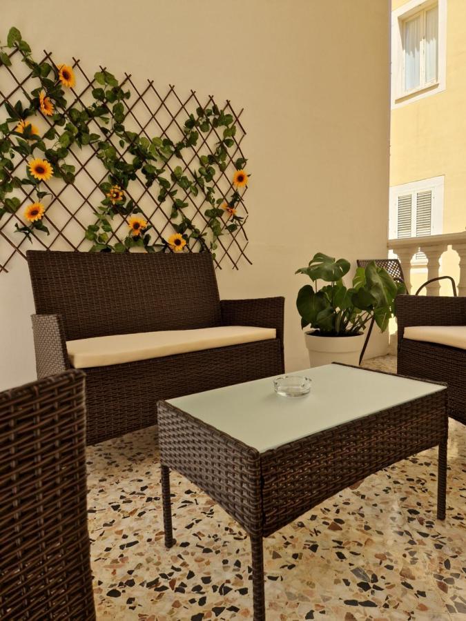 Tamborino Terrace Apartment - Salento Apartments Collection Lecce Exterior foto
